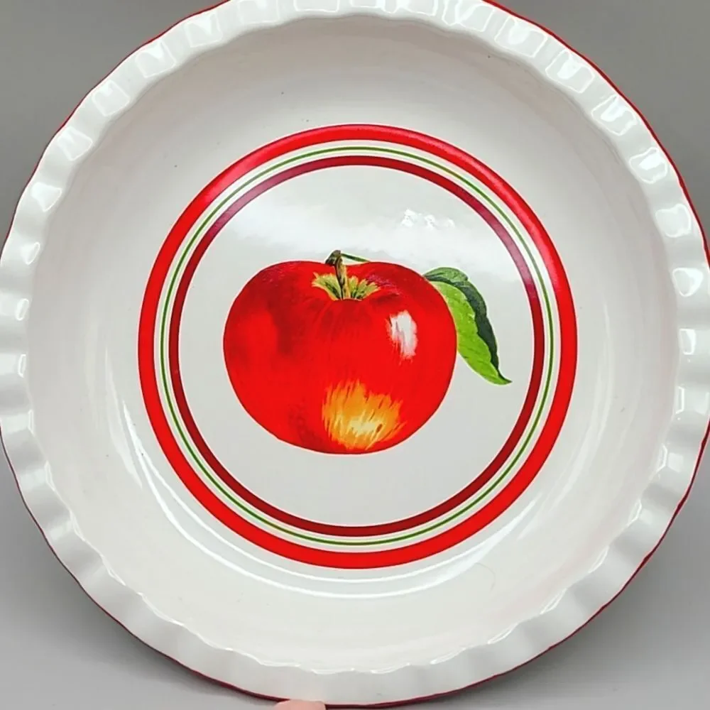 Bella Bug Ceramic Apple Pie Decorated Pie Plate